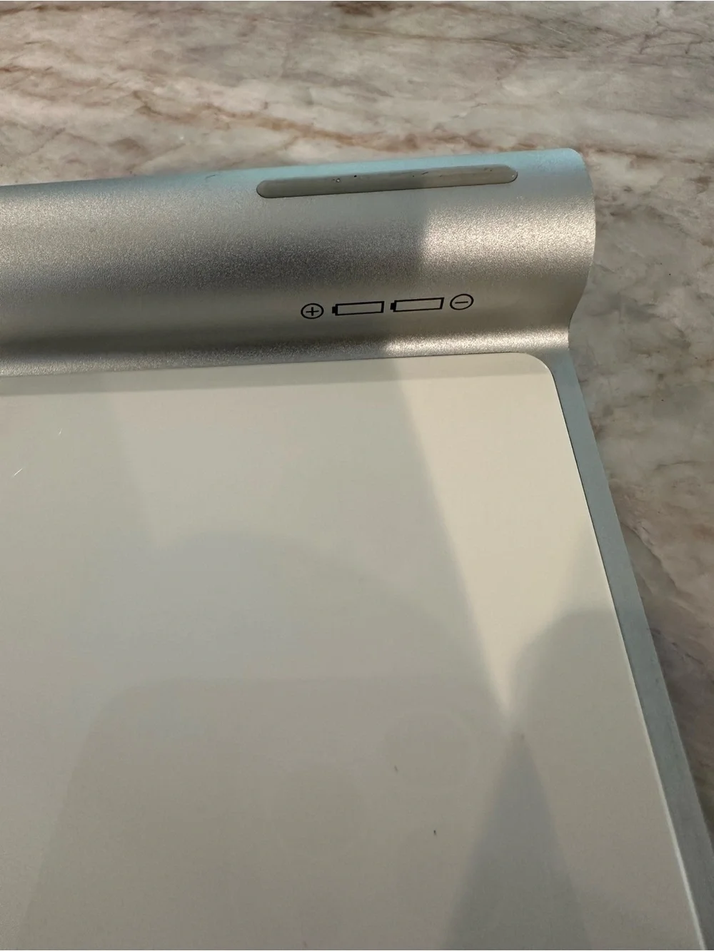 Apple compact wireless